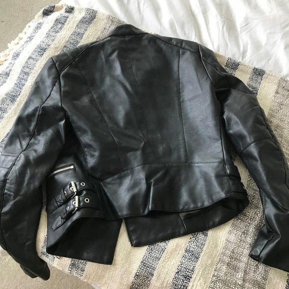 SOLD FRENCH CONNECTION FAUX LEATHER MOTTO JACKET - Picture 5 of 5